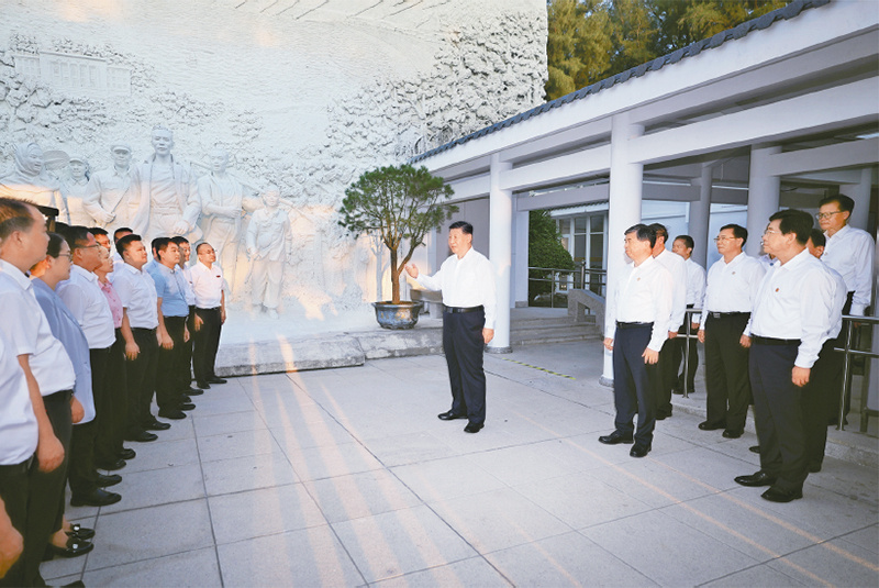 习近平：树立和践行正确政绩观